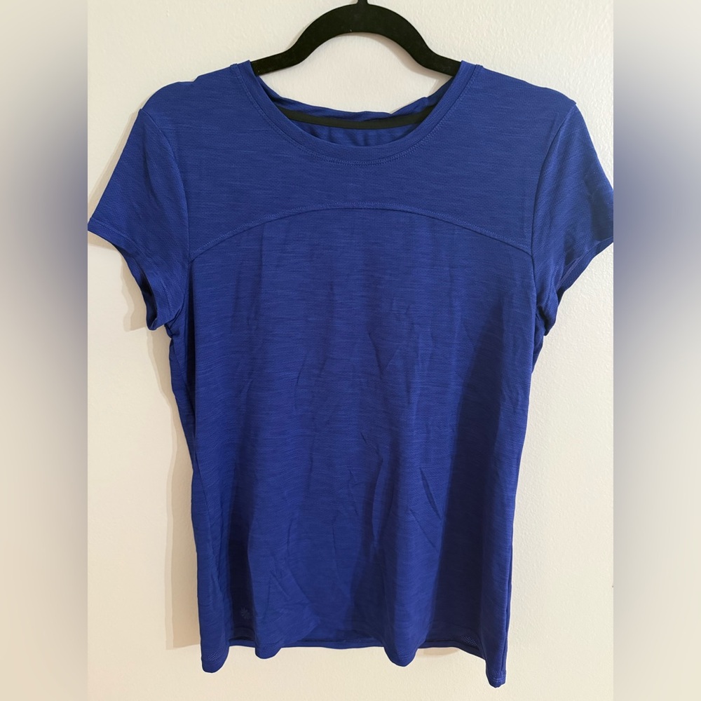 Athleta Blue Open-Back Workout Tee – Size M